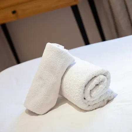 Place Des Lices - Quaranta Apartment Saint-Tropez