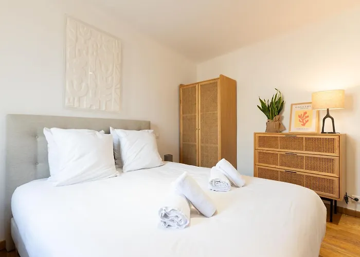 Apartment Place Des Lices - Quaranta Saint-Tropez